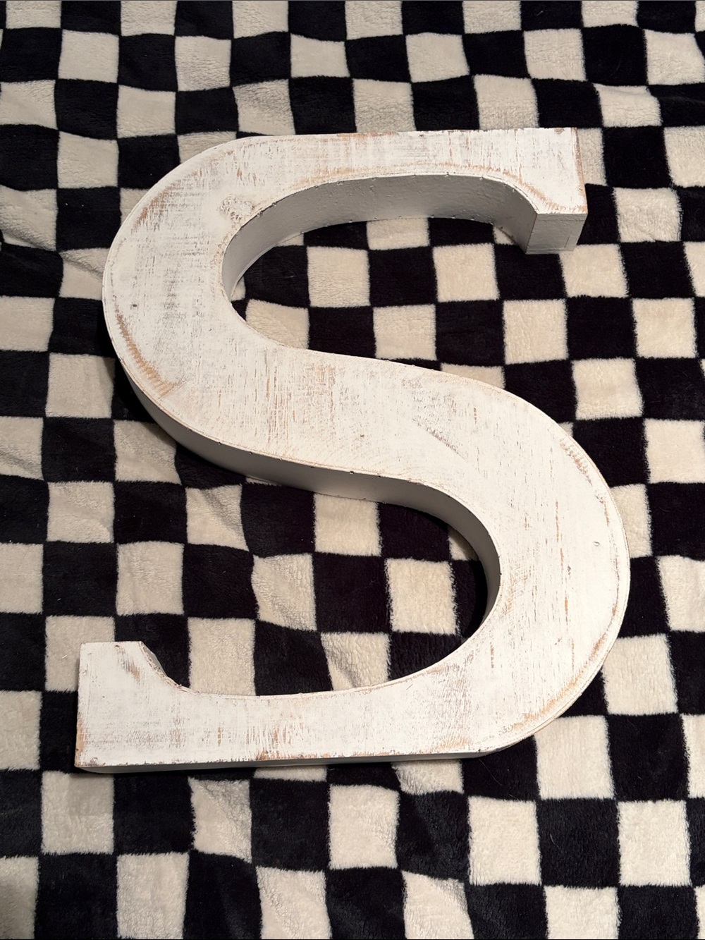 Hobby Lobby White Distressed Decorative Letter